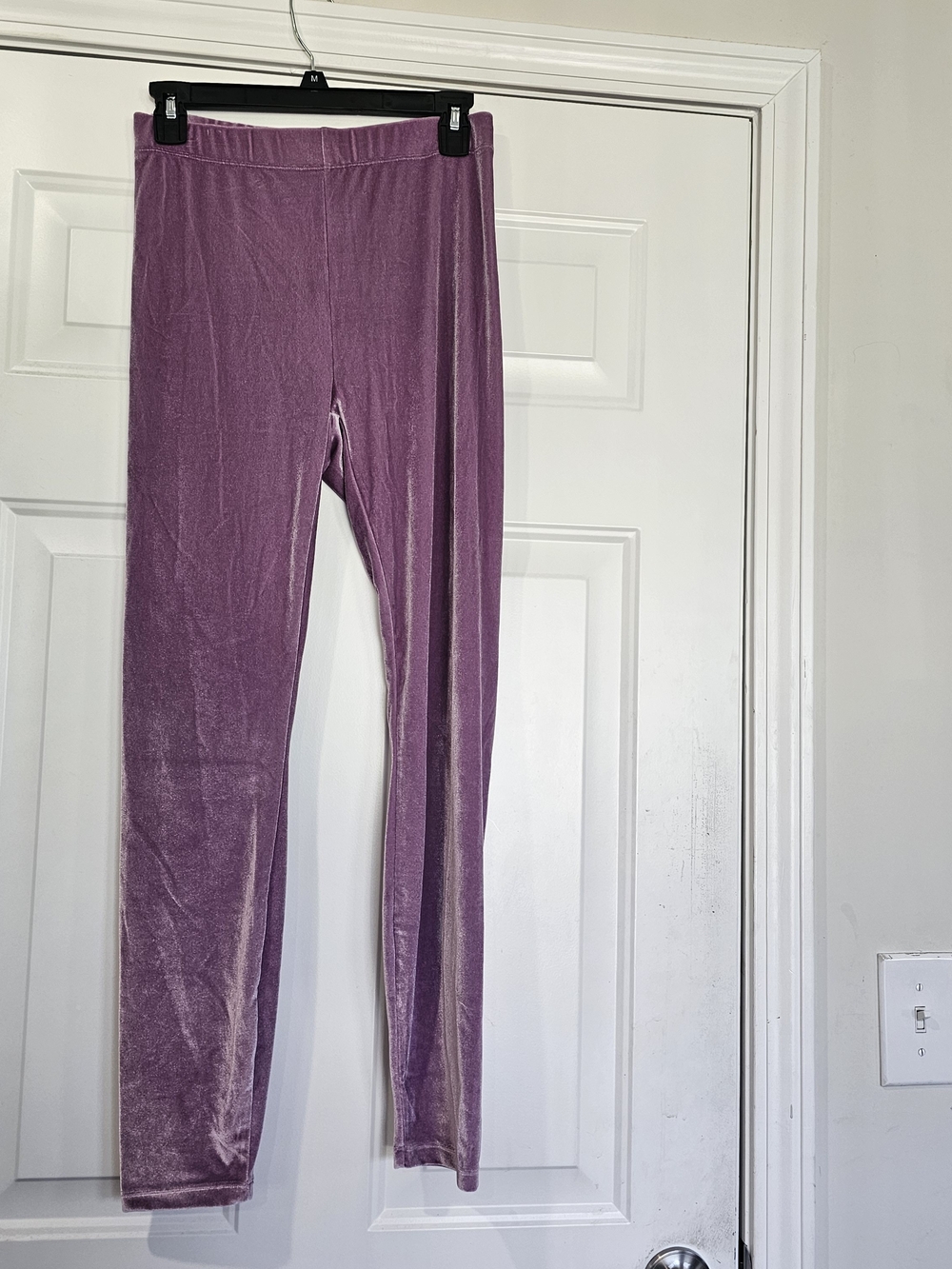 Fabletics Emma Velour Leggings Size Medium{Bx27}